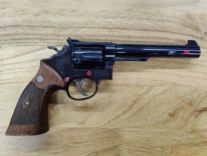 Smith and Wesson 14