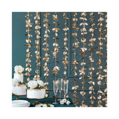 Backdrop, Draperi Guldblommor
