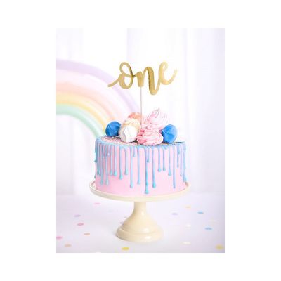 Cake Topper på pinne - One - 19 cm Guld