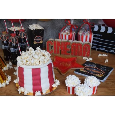 Pappersassietter Hollywood Cinema