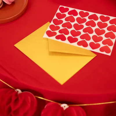 Hjärtformade klistermärken röd, 30st