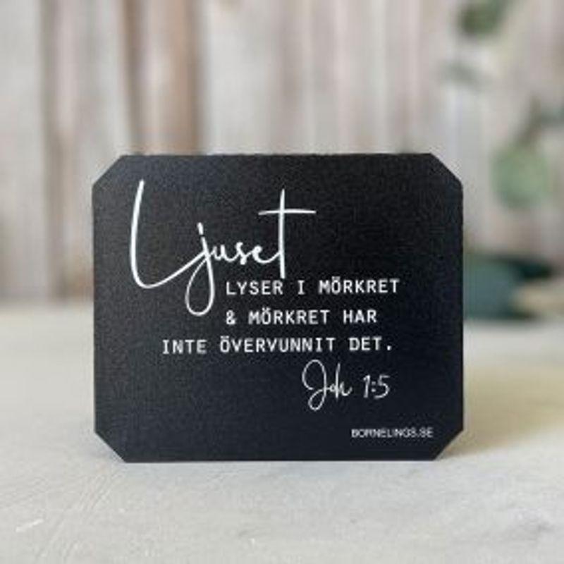 Isskrapa - Ljuset lyser i mörkret
