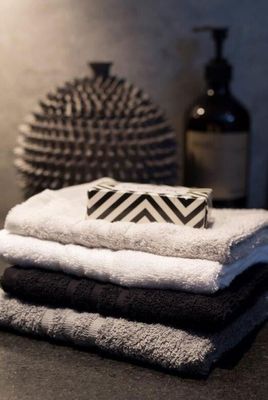 Basic Frotté Sand Badrumshandduk Borganäs of Sweden