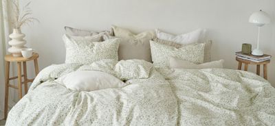 Hedda Grön Småblommigt Bäddset Enkeltäcke 150x210 Borganäs of Sweden