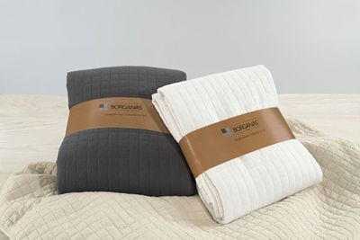 Överkast Grå Quiltat Dubbelsäng 250x250 Borganäs of Sweden