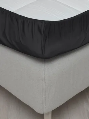 Harmoni Svart Satin Dra på lakan 180x200 Höie