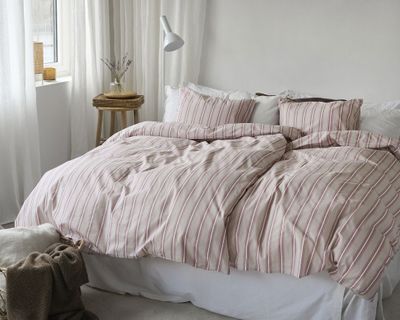 Sunnan Rosa Randigt Bäddset Enkeltäcke 150x210 Borganäs of Sweden