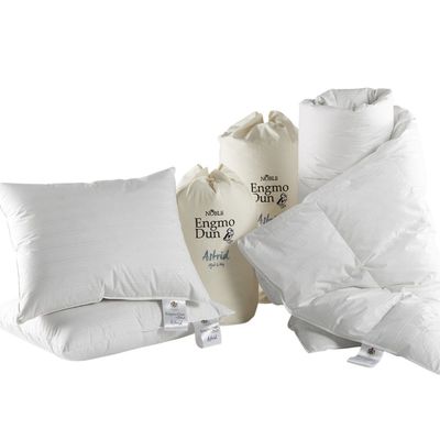 Astrid Duntäcke Medium 150x210 Engmo Dun