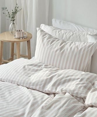 Mirjam Rosa Randigt Bäddset Enkeltäcke 150x210 Borganäs of Sweden