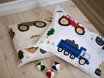 Busy Tractors Vit Barn Bäddset Spjälsäng 100x130 Redlunds