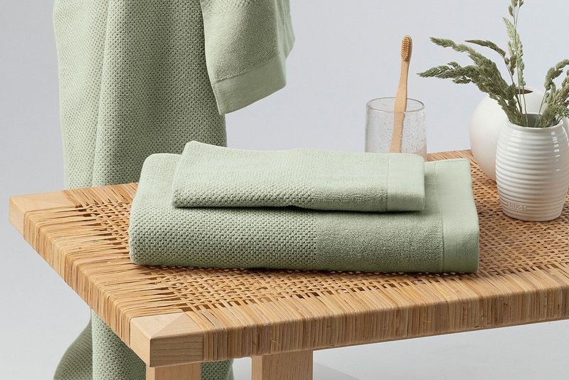 Enzo Grön Badrumshandduk Frotté Borganäs of Sweden