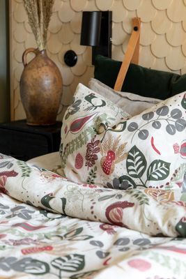 Stormhagen Sand Satin Bäddset Enkeltäcke 150x210 Kosta Linnewäfveri