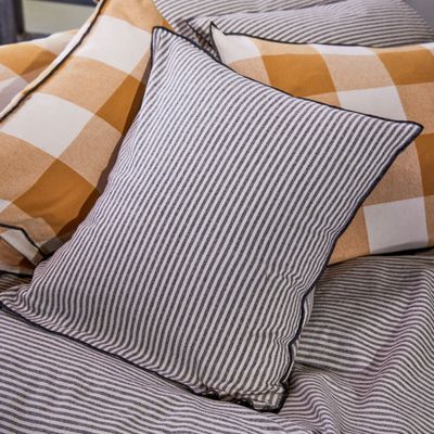 Randigt Flanell Svart Örngott 50x60 Gripsholm