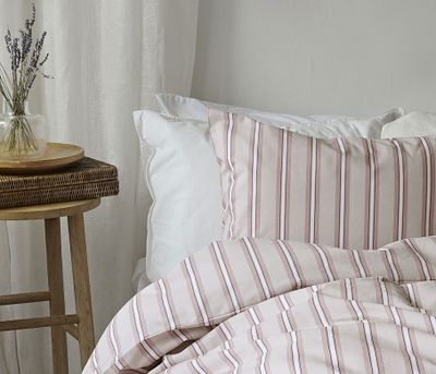 Sunnan Rosa Randigt Bäddset Enkeltäcke 150x210 Borganäs of Sweden