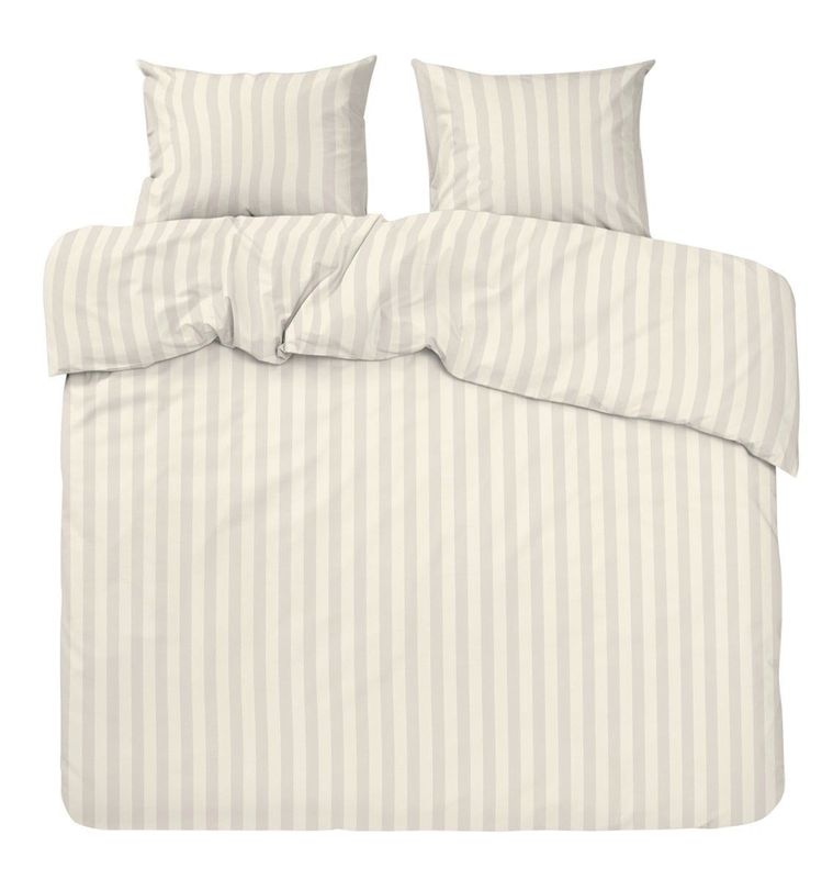 MDy4Ua0tSOp3pyM1723634418