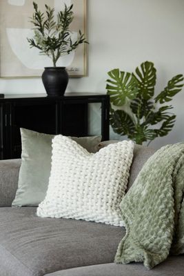 Lukas Grön Pläd 125x150 Noble House