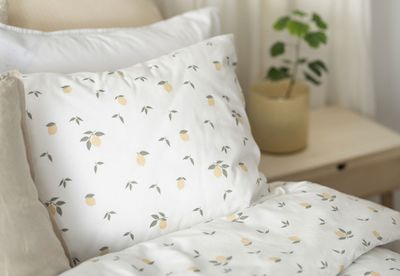 Lemons Gul Frukt Bäddset Enkeltäcke 150x210 Borganäs of Sweden