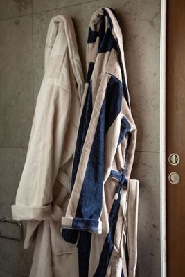 Morgonrock Velour Vit/Sand Kosta Linnewäfveri