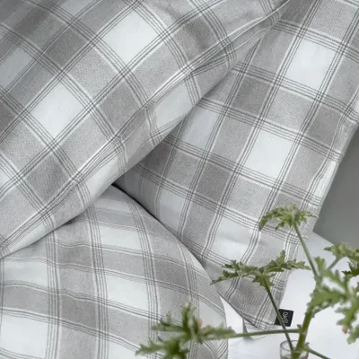 Abisko Flanell Rutigt Ljusgrå Bäddset Enkeltäcke 150x210 Classic Textile