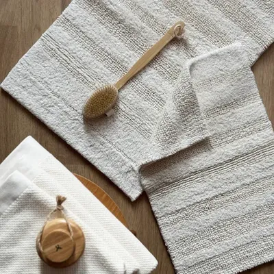 Lucca Off-White Badrumsmatta Classic Textile