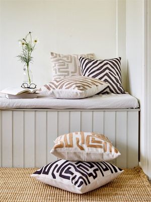 Hank Svart Zebra Kuddfodral 45x45 Redlunds