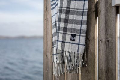 Pläd Tanger Grå Rutig 130x170 cm Kosta Linnewäfveri