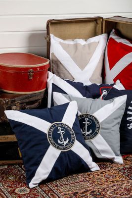 Vidar Grå Maritim Kuddfodral 50x50 Lord Nelson Victory