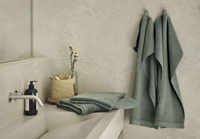 Helle Grön Badrumshandduk Frotté Borganäs of Sweden