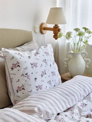 Stina Rosa Blommor Bäckebölja Bäddset Enkeltäcke 150x210 Redlunds