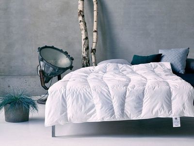 Louise Duntäcke Fryser aldrig Svalt 220x220 cm Engmo Dun