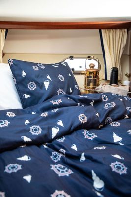 Jorehed Marinblå Maritim Mikrofiber Bäddset Enkeltäcke 150x210 Lord Nelson Victory