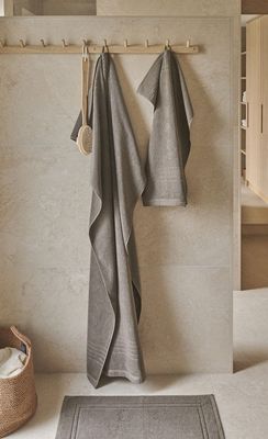 Helle Brun Duschmatta Frotté Borganäs of Sweden