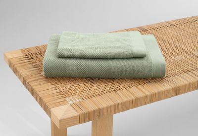 Enzo Grön Badrumshandduk Frotté Borganäs of Sweden