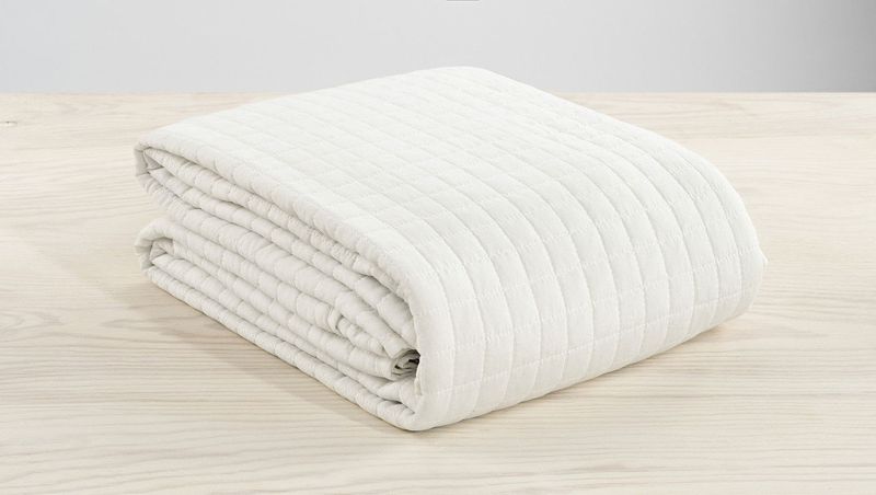 Överkast Vit Quiltat Enkelsäng 150x250 Borganäs of Sweden