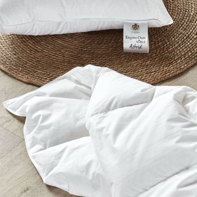 Astrid Duntäcke Varmt 150x210 Engmo Dun