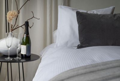 Örngott Hotell Satinrand Vit 55x75 Borganäs of Sweden