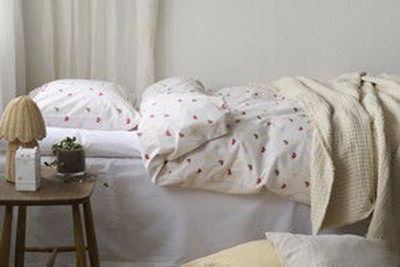 Hjärtrud Beige Bäddset Enkeltäcke 150x210 Borganäs of Sweden