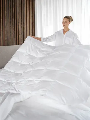 Duntäcke Saga Svalt 240g 150x210 Höie