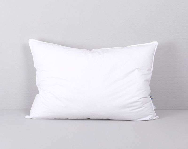 Anemon Allergivänlig Kudde Medium 65x90 Värnamo of Sweden