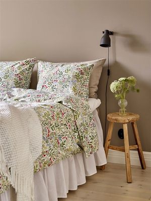 Sängkappa Volang Vit Dubbelsäng 160x200+45 Nina Royal