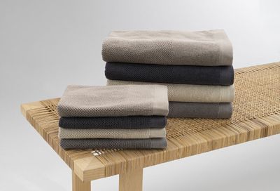 Enzo Brun Badrumshandduk Frotté Borganäs of Sweden