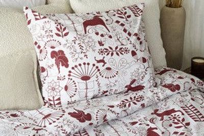 Äppelbo Röd Bäddset Enkeltäcke 150x210 Borganäs of Sweden