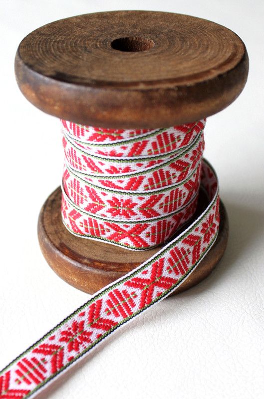 Hemslöjdsband rättvik röd, prym sybehör prym, bomulls band för dekoration.