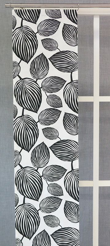 Panelgardiner Lyckans blad vit-svart design Björk-Forth för Arvidssons Textil.
