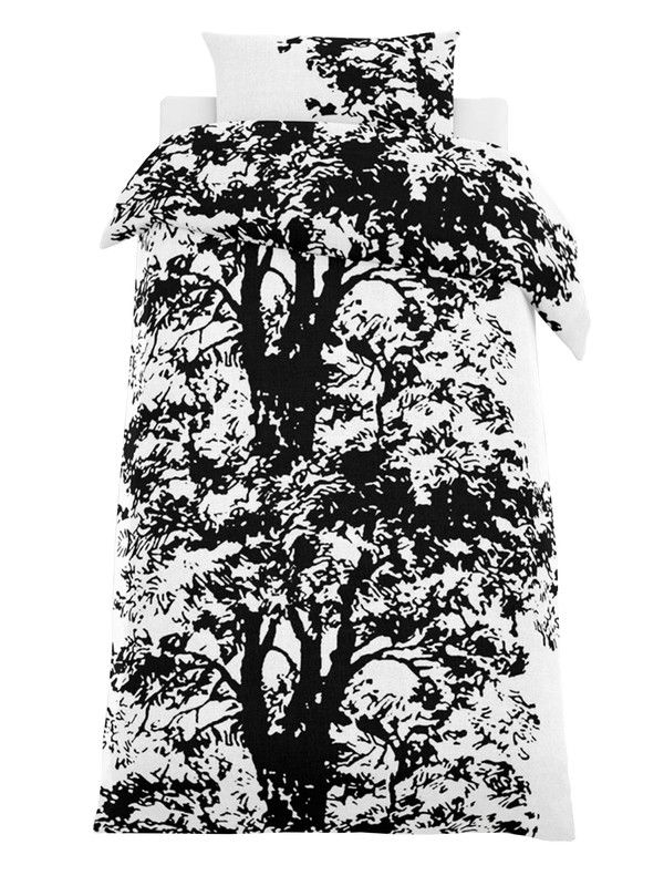 Eken svart påslakan med vit botten och svarta mönster från Arvidssons textil