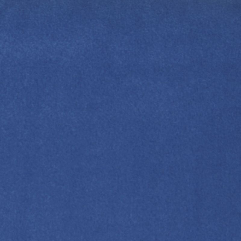 Enfärgad fleecetyg blå för att sy filtar och kläder av.