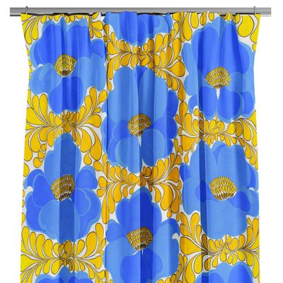 Love blue curtains 