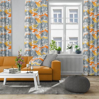 Norrland orange gardiner i vardagsrum