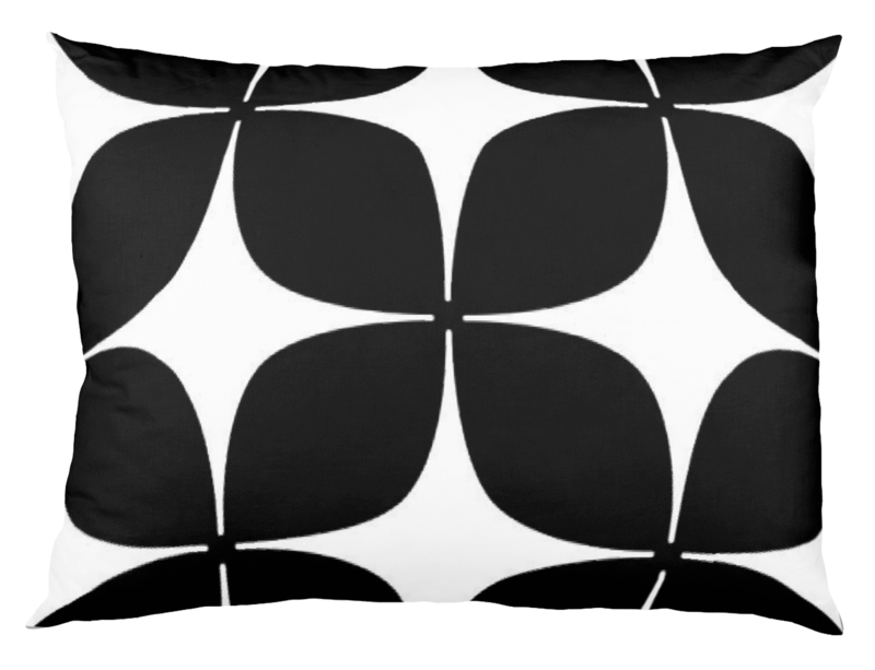 Kuddfodral med vit botten och svart mönster från Arvidssons textil