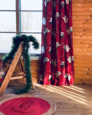 Amaryllis röd multibandsängder med jul motiv med blommor- rosahuset.com